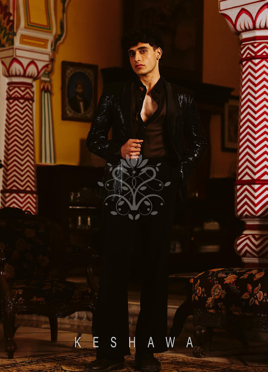 Black Cocktail Collection: Sophistication with a Spark