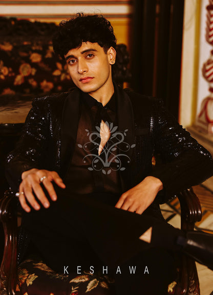 Black Cocktail Collection: Sophistication with a Spark