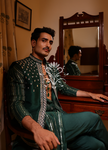Mirror of grace. Reflection of royalty.