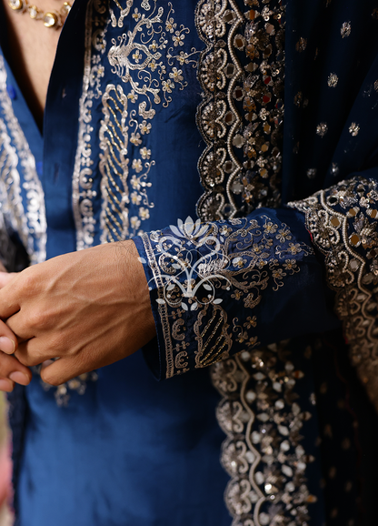 Wrapped in midnight dreams and heirloom grace.