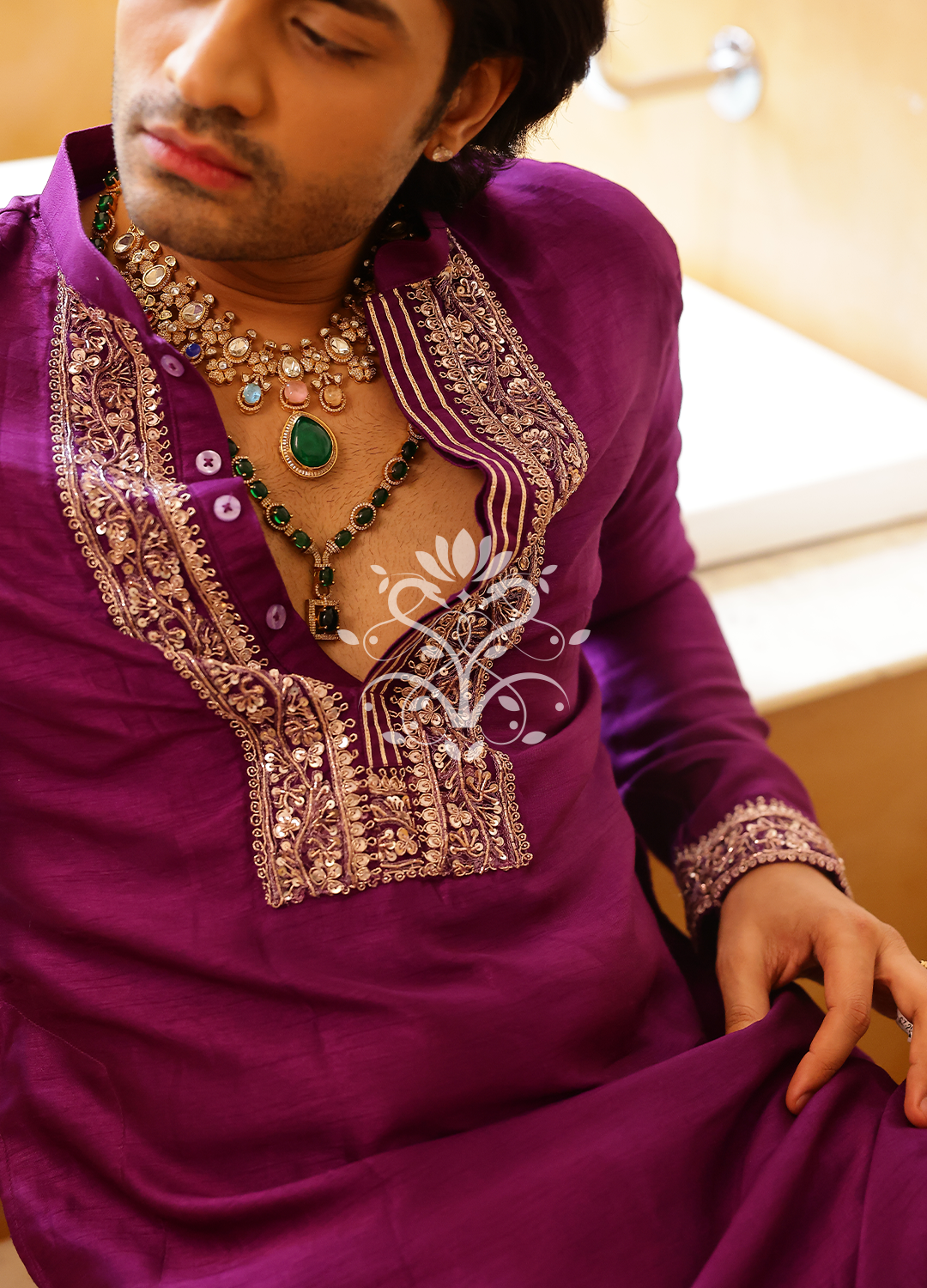 Drape yourself in royalty.